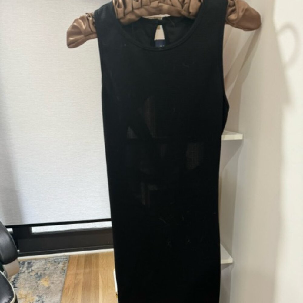 Black Open-Back BodyCon dress